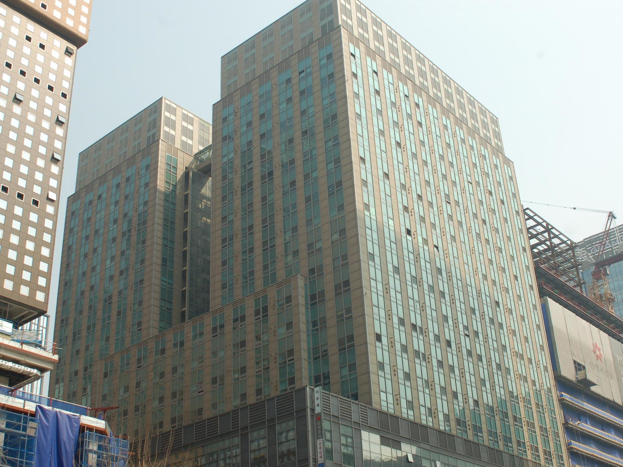 Hostel Coco Seoul Bagian luar foto