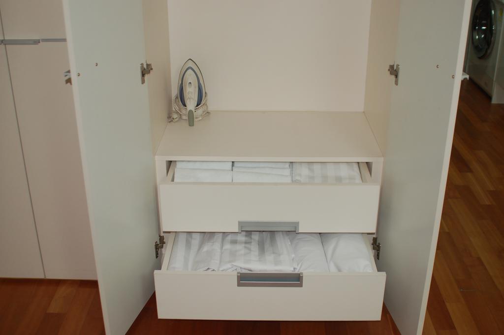 Hostel Coco Seoul Bagian luar foto