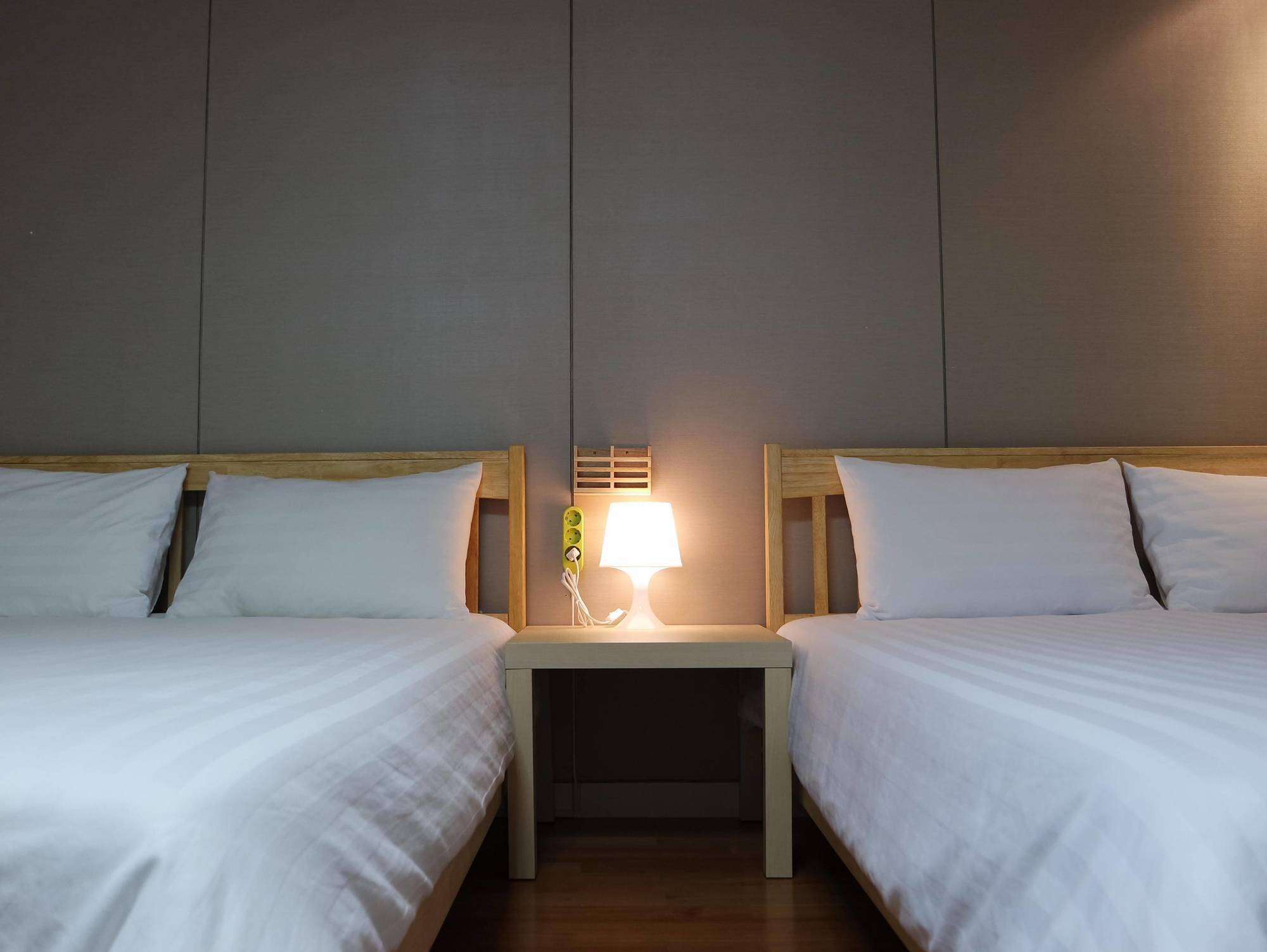 Hostel Coco Seoul Bagian luar foto